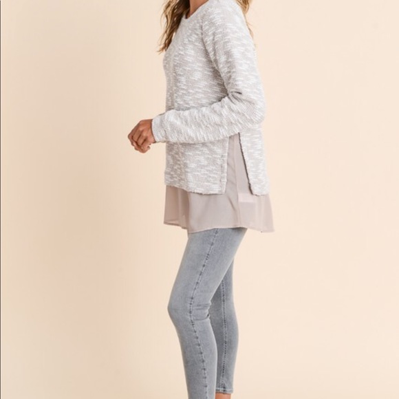 Doe & Rae Oatmeal Knit Two Layer Sweater. - Picture 4 of 5